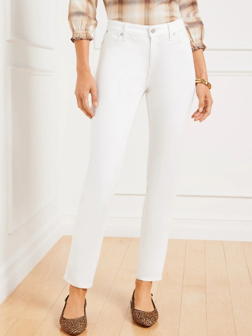 Talbots Flawless Five Pocket White Slim Straight Jeans 4